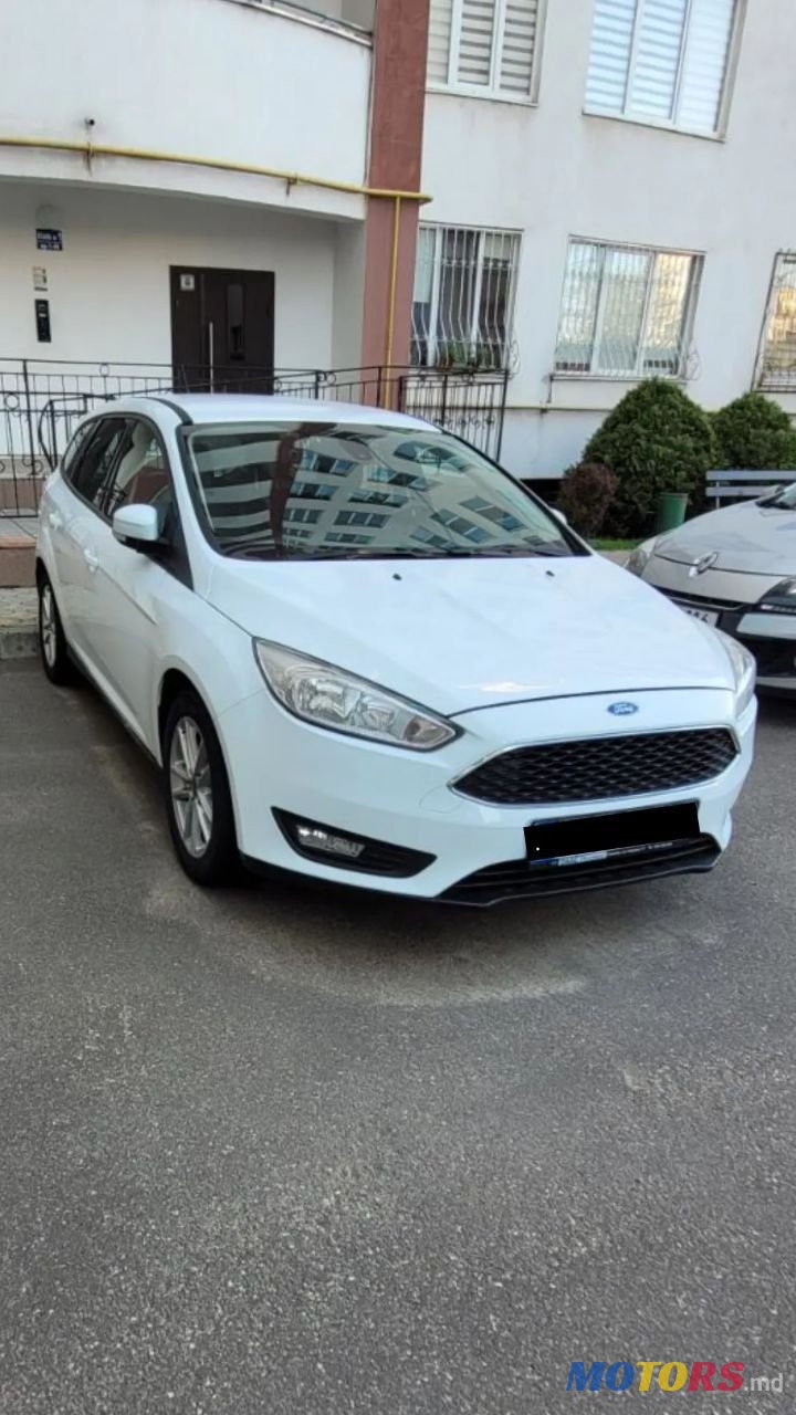 2017' Ford Focus photo #5