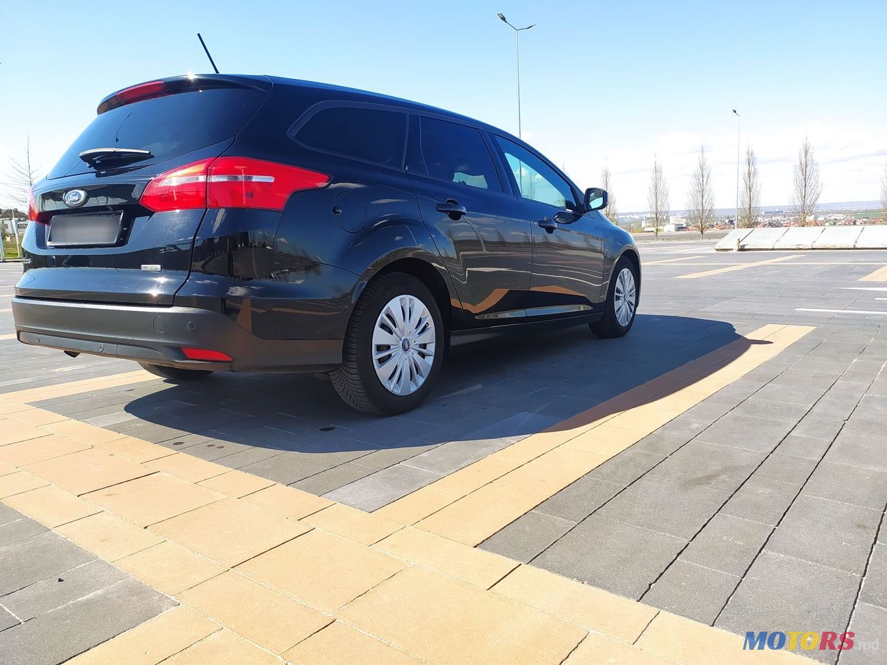 2017' Ford Focus photo #4