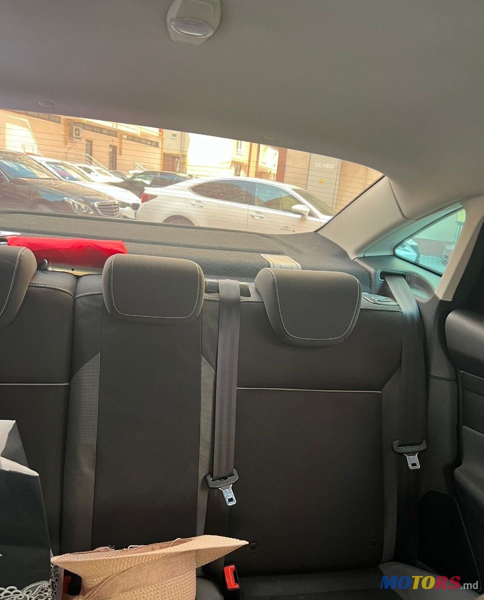 2012' Ford Focus photo #3