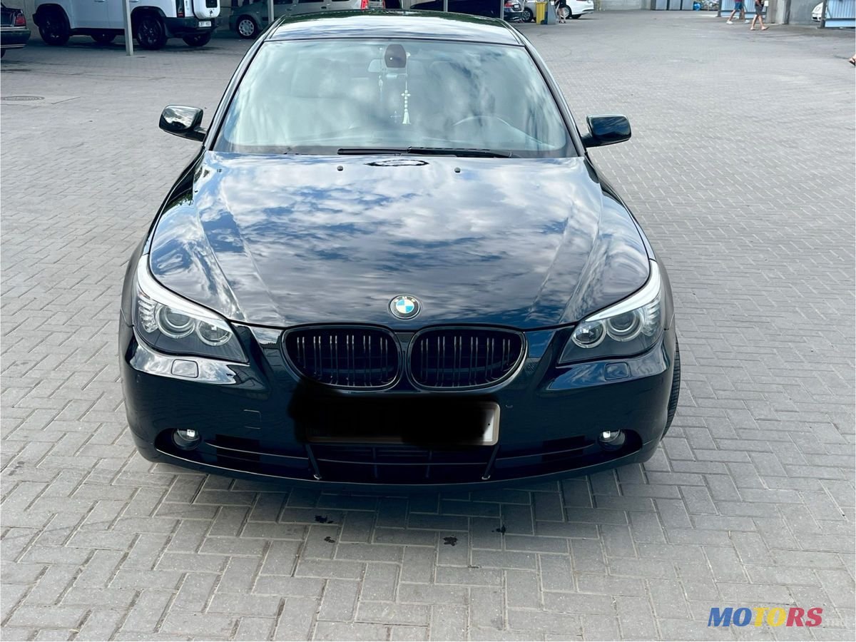 2004' BMW 5 Series photo #5