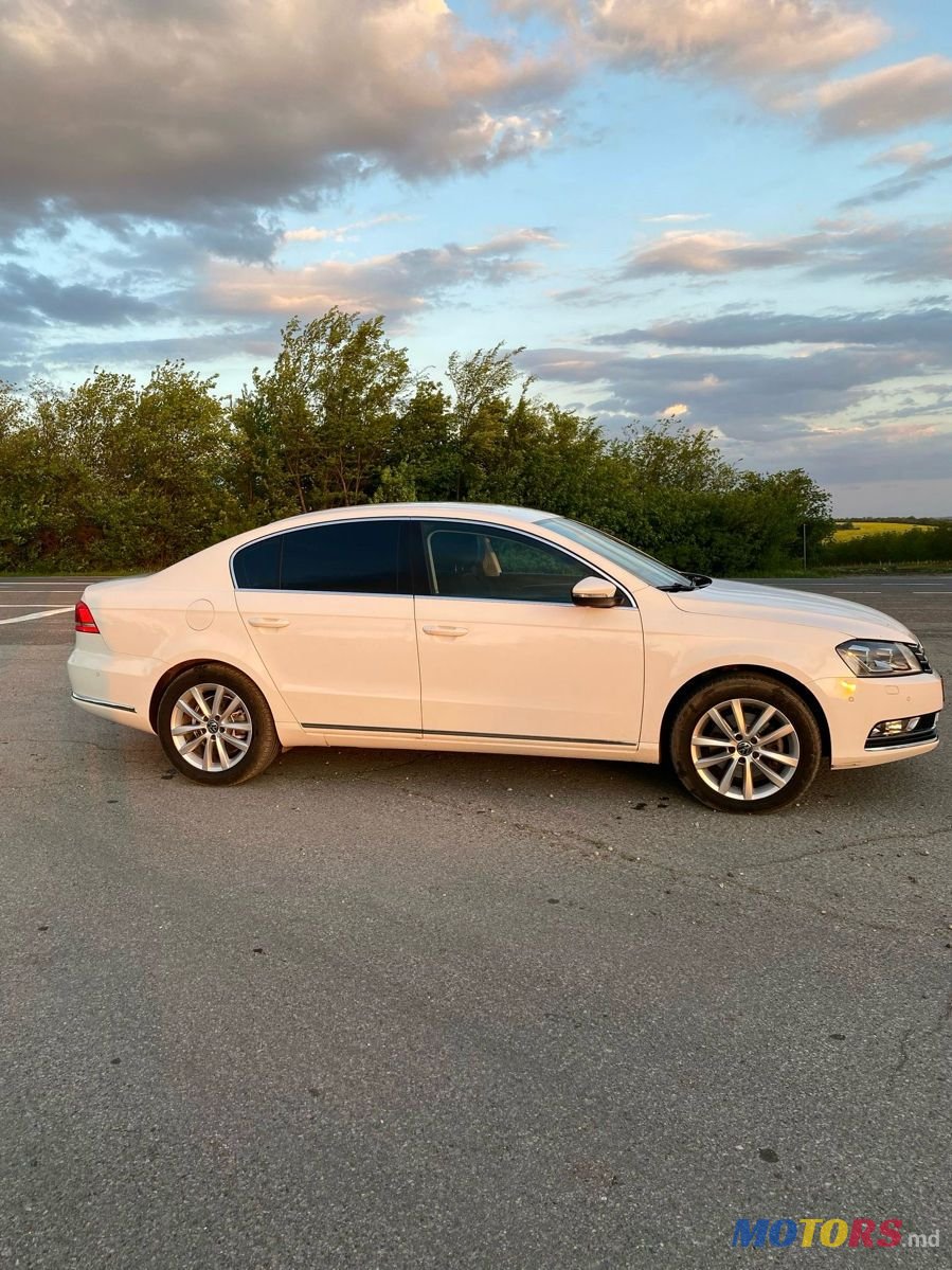 2014' Volkswagen Passat photo #3