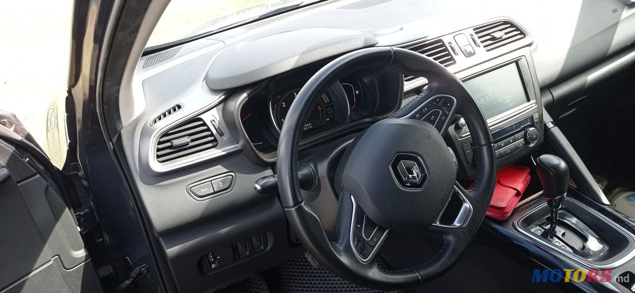 2015' Renault Kadjar photo #5