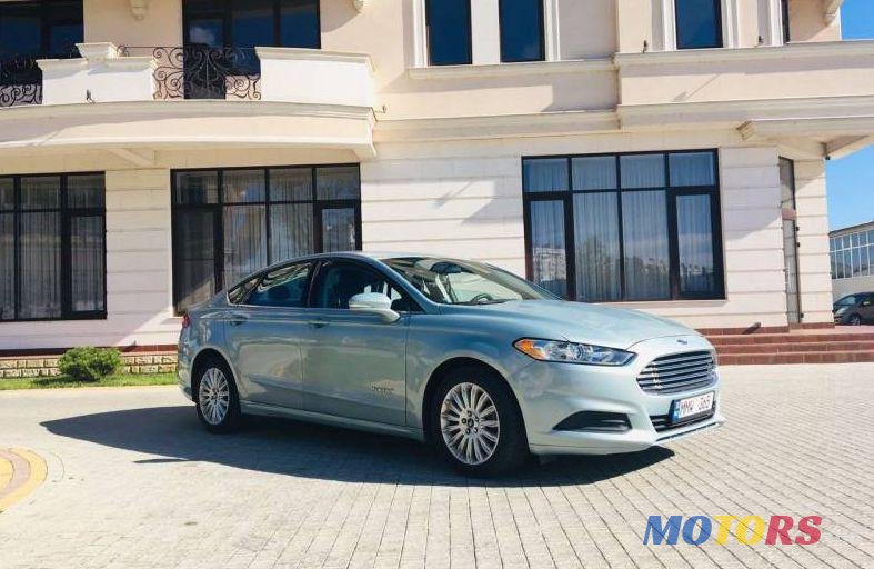 2013' Ford Fusion photo #1