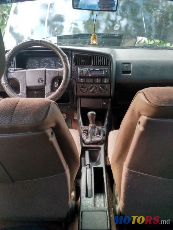 1992' Volkswagen Passat photo #3