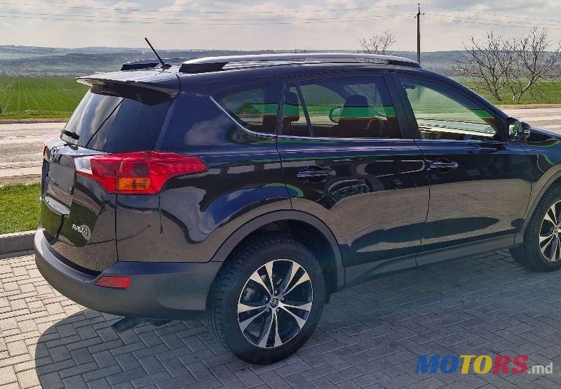 2014' Toyota RAV4 photo #4