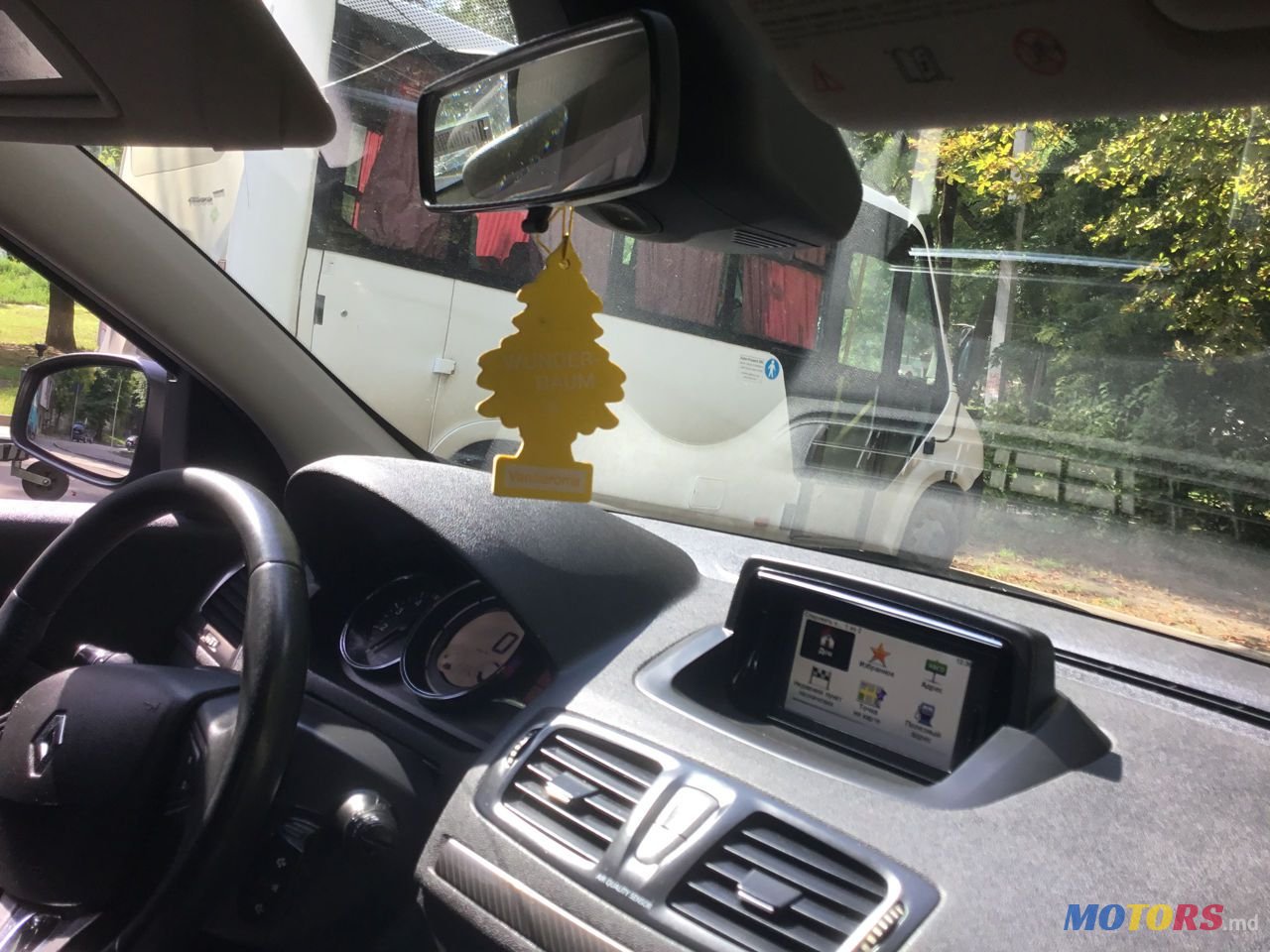 2013' Renault Megane photo #6