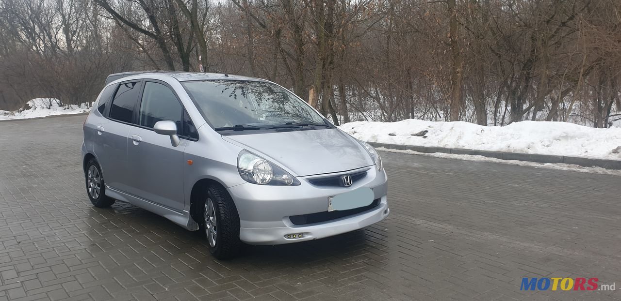 2004' Honda Jazz photo #3
