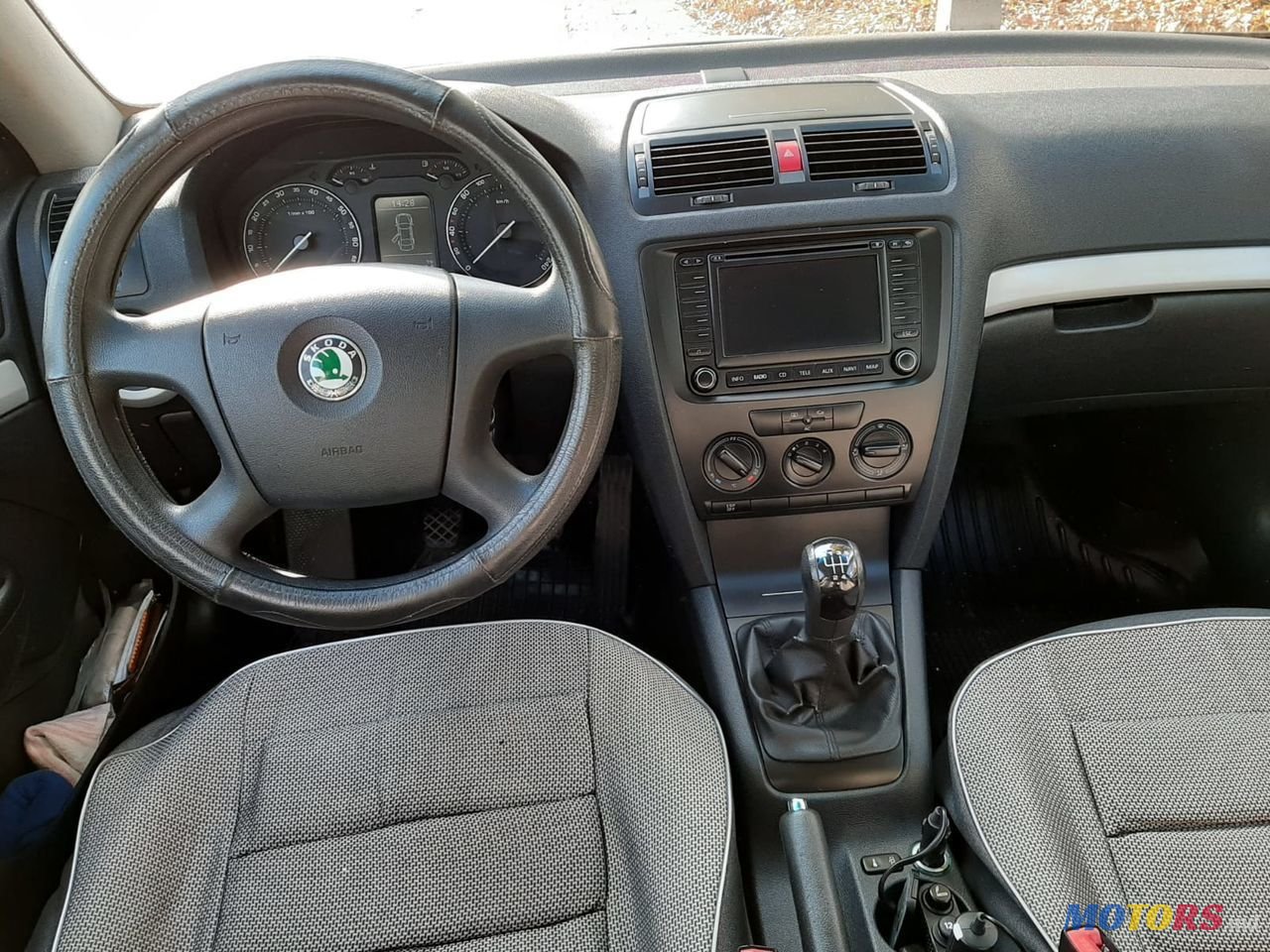 2007' Skoda Octavia photo #5