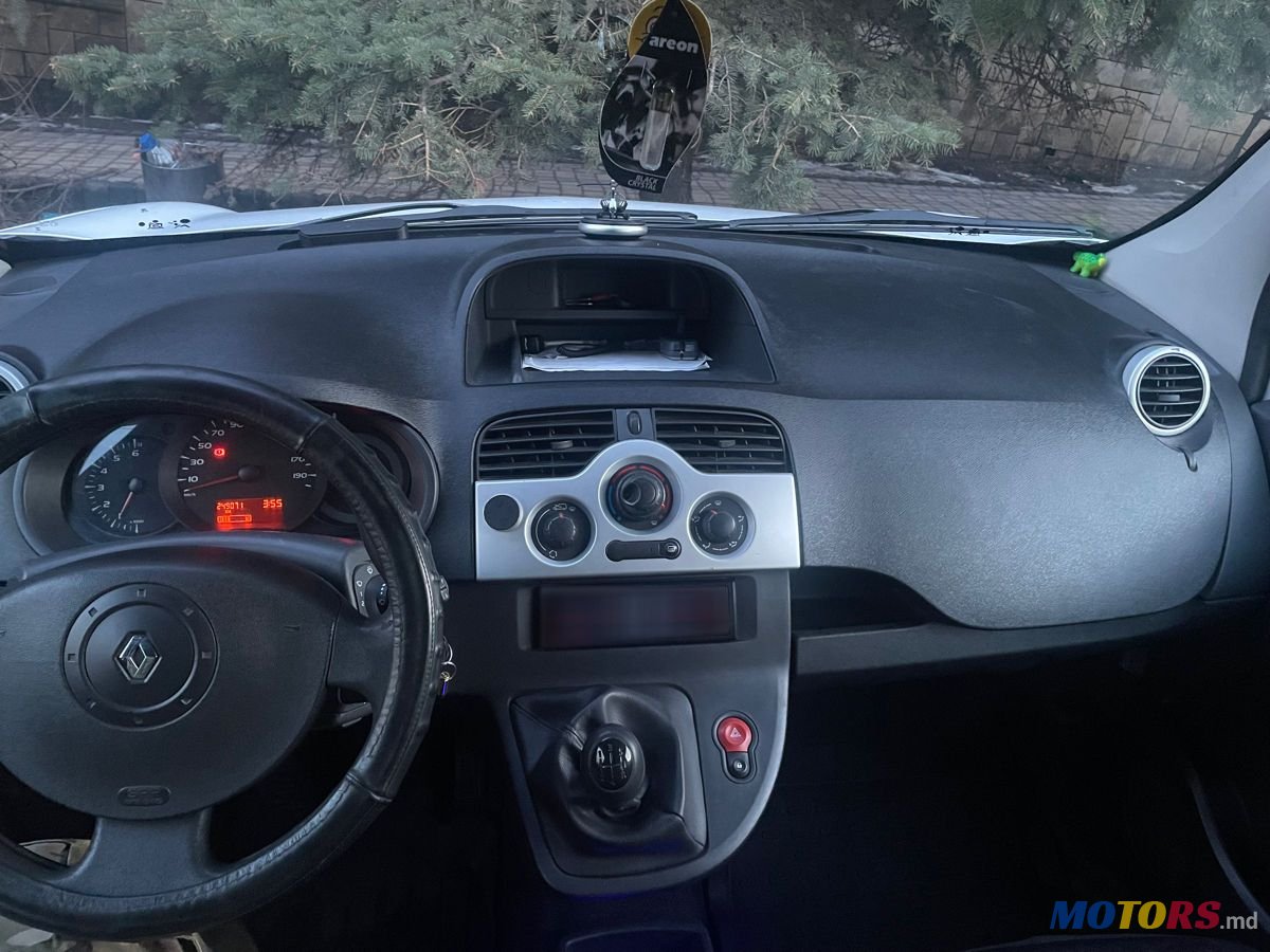 2011' Renault Kangoo photo #6
