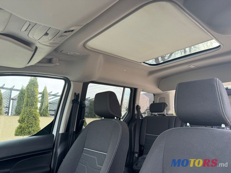 2015' Ford Tourneo Connect photo #4