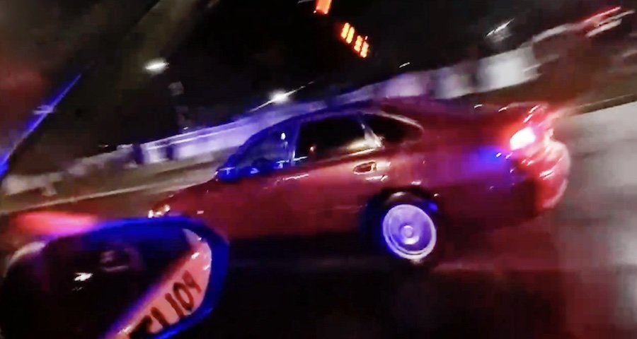 Câteva echipaje de poliţie cu Dacia Duster au urmărit aseară la Orhei o Mazda, condusă de un tânăr fără permis şi în stare de ebrietate