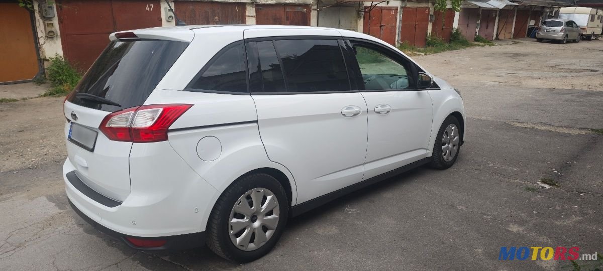 2017' Ford Grand C-MAX photo #4