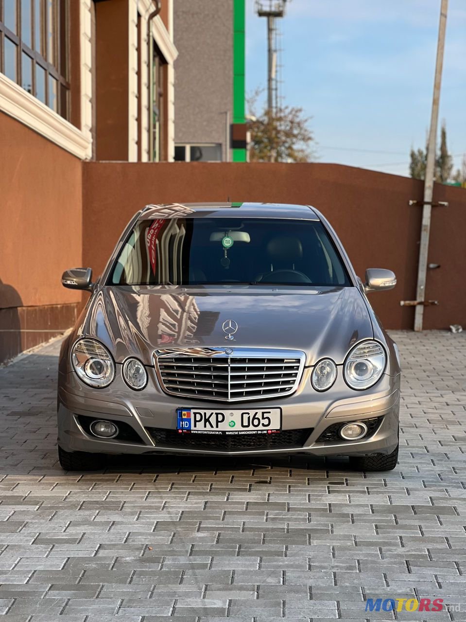 2006' Mercedes-Benz E Класс photo #2
