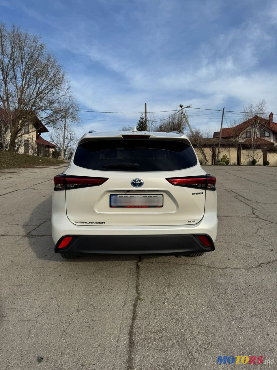 2021' Toyota Highlander photo #3