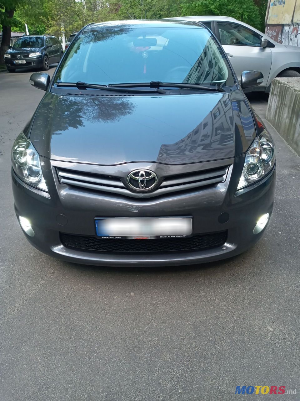 2010' Toyota Auris photo #1