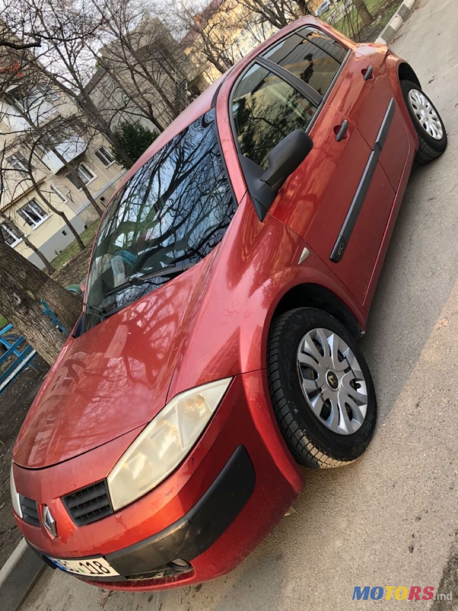 2004' Renault Megane photo #3