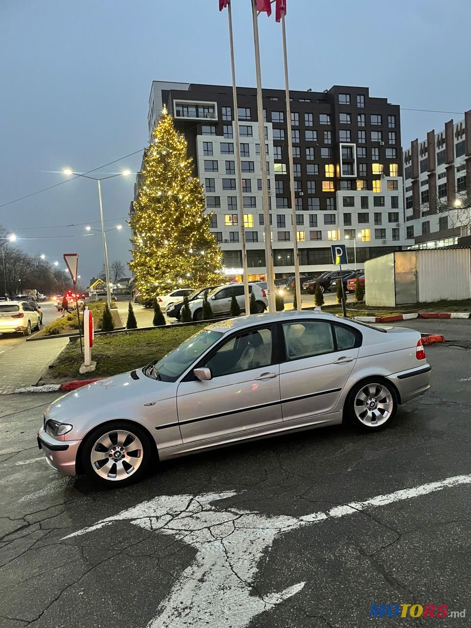 2002' BMW 3 Series photo #1