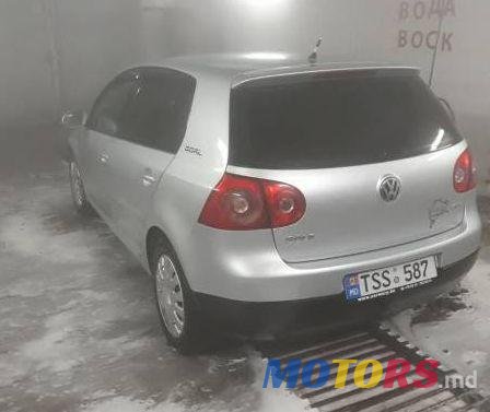 2006' Volkswagen Golf photo #2