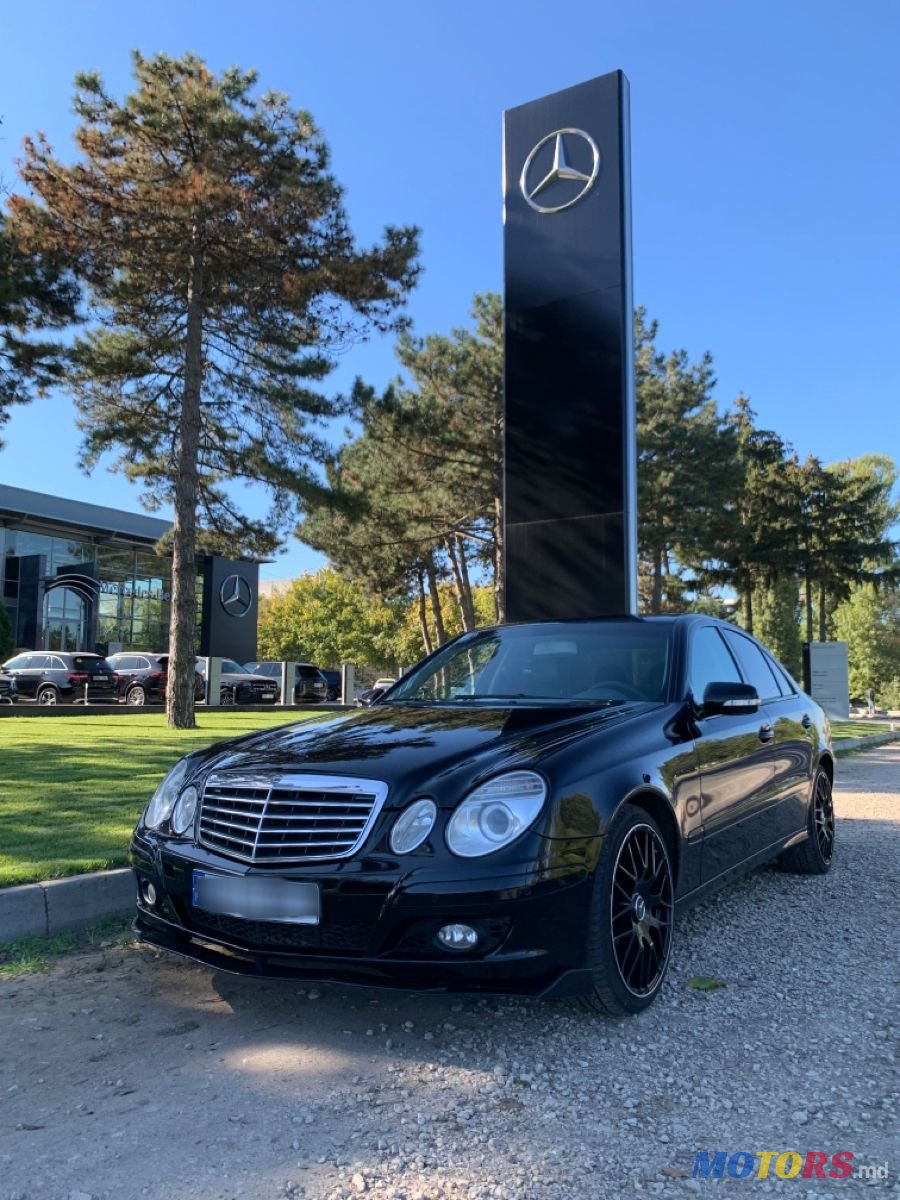 2007' Mercedes-Benz E-Class photo #3