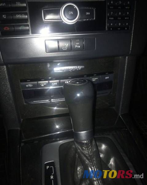 2010' Mercedes-Benz E photo #5