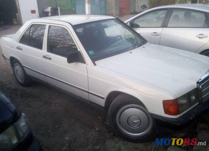 1986' Mercedes-Benz 190 photo #1