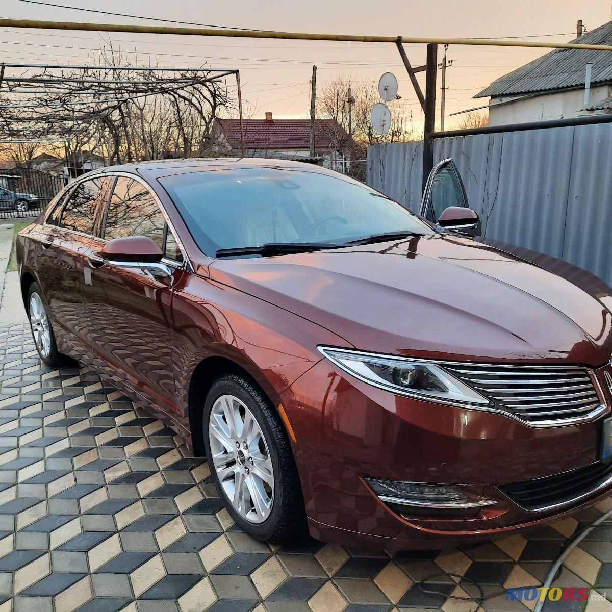 2016' Lincoln MKZ photo #1