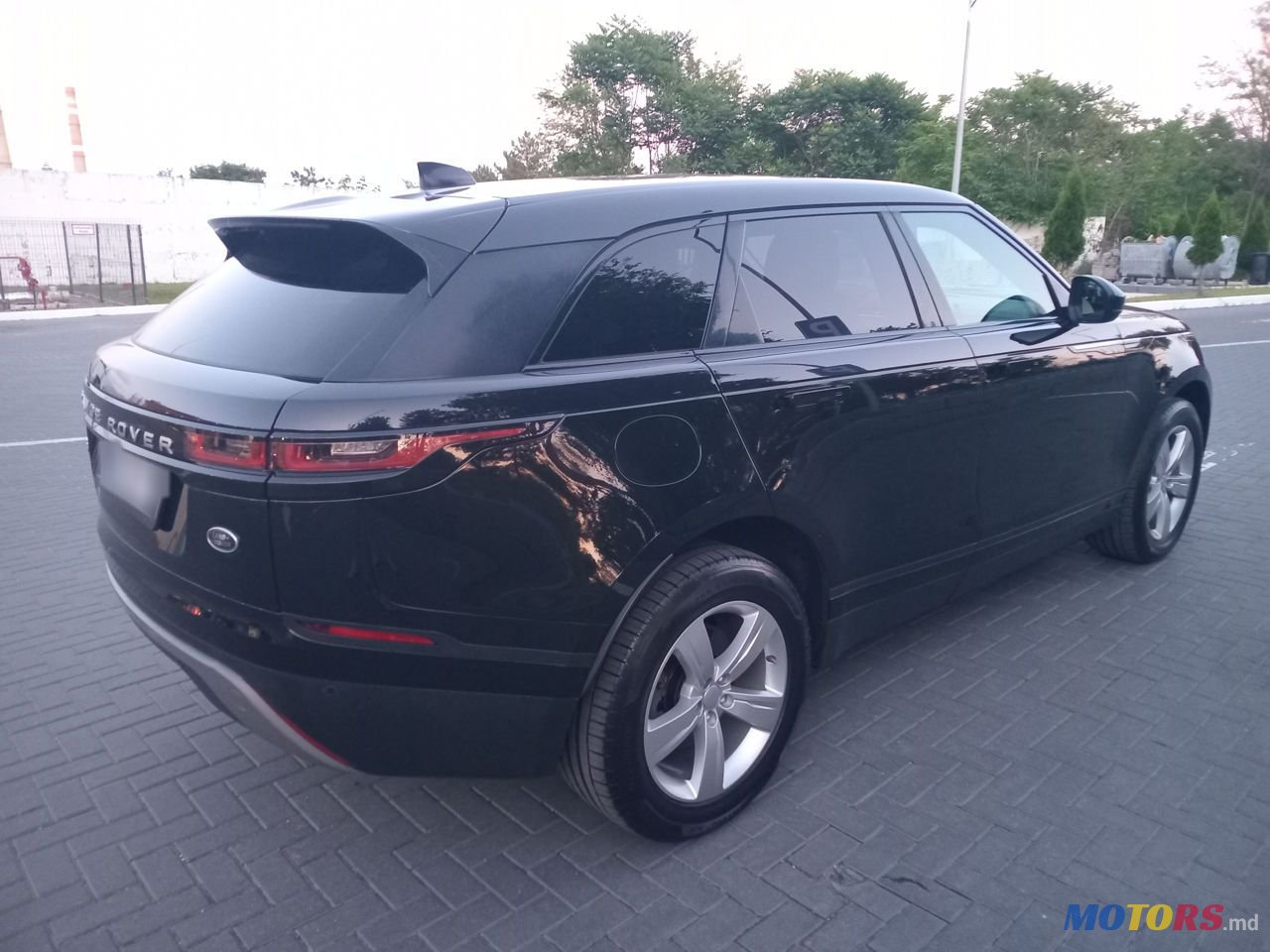 2018' Land Rover Range Rover Velar photo #5