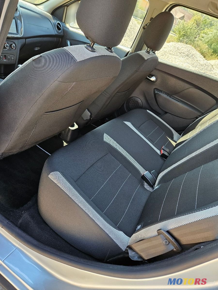 2020' Dacia Sandero Stepway photo #3