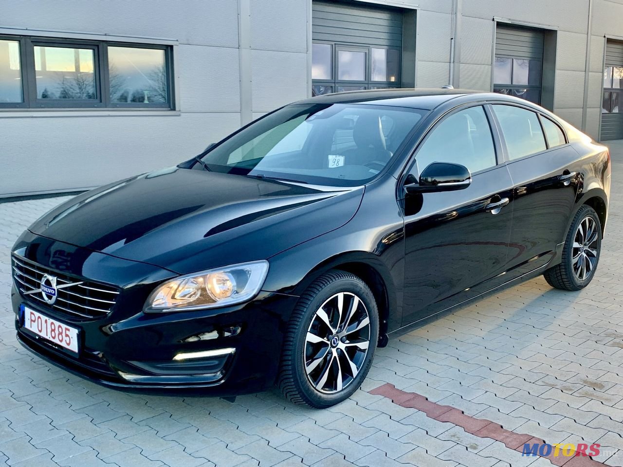 2017' Volvo S60 photo #3