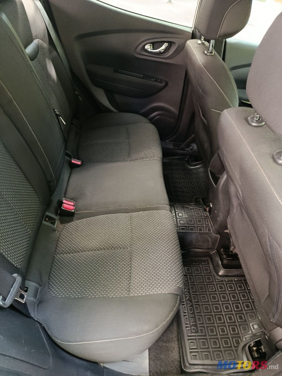 2015' Renault Kadjar photo #6