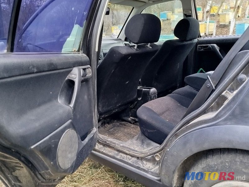 1996' Volkswagen Vento photo #4
