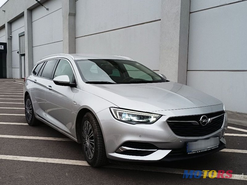 2019' Opel Insignia photo #3