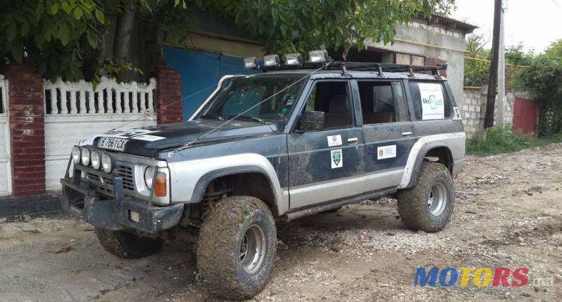 1991' Nissan Patrol photo #1