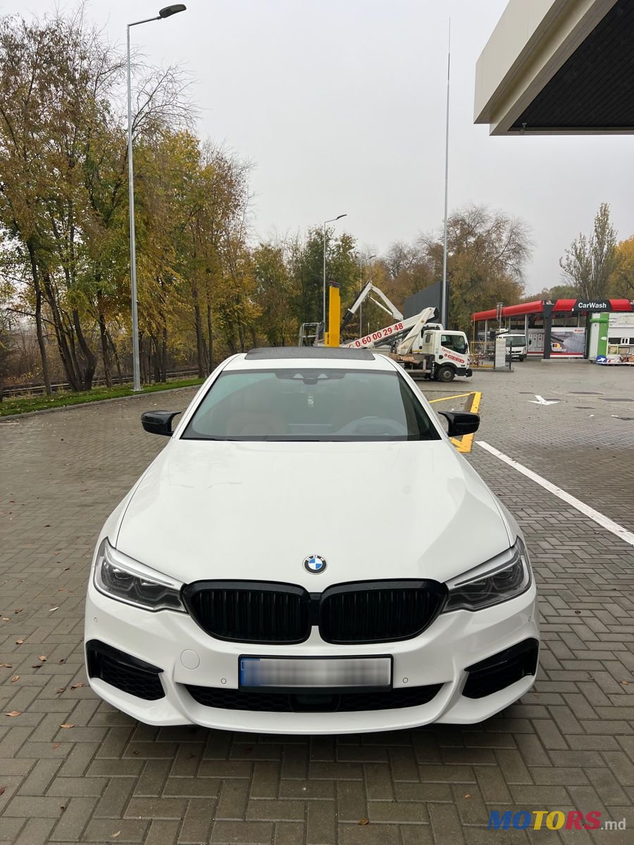 2018' BMW 5 Series photo #3