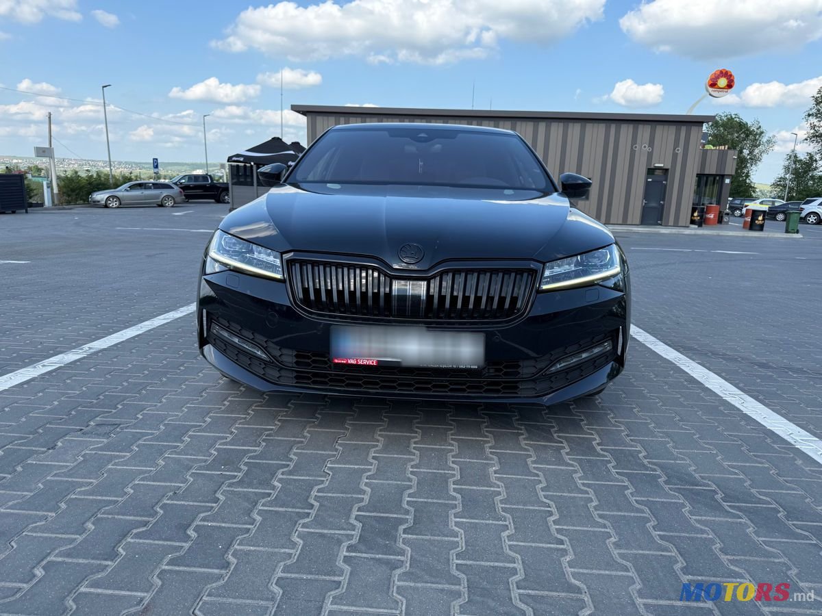 2019' Skoda Superb photo #1