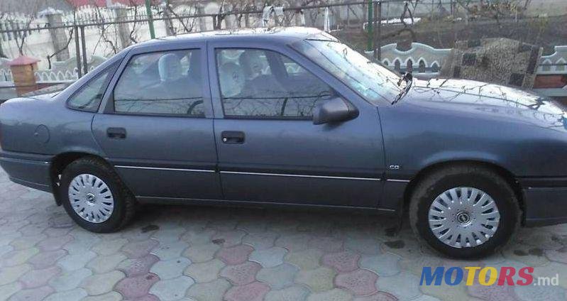 1995' Opel Vectra photo #1