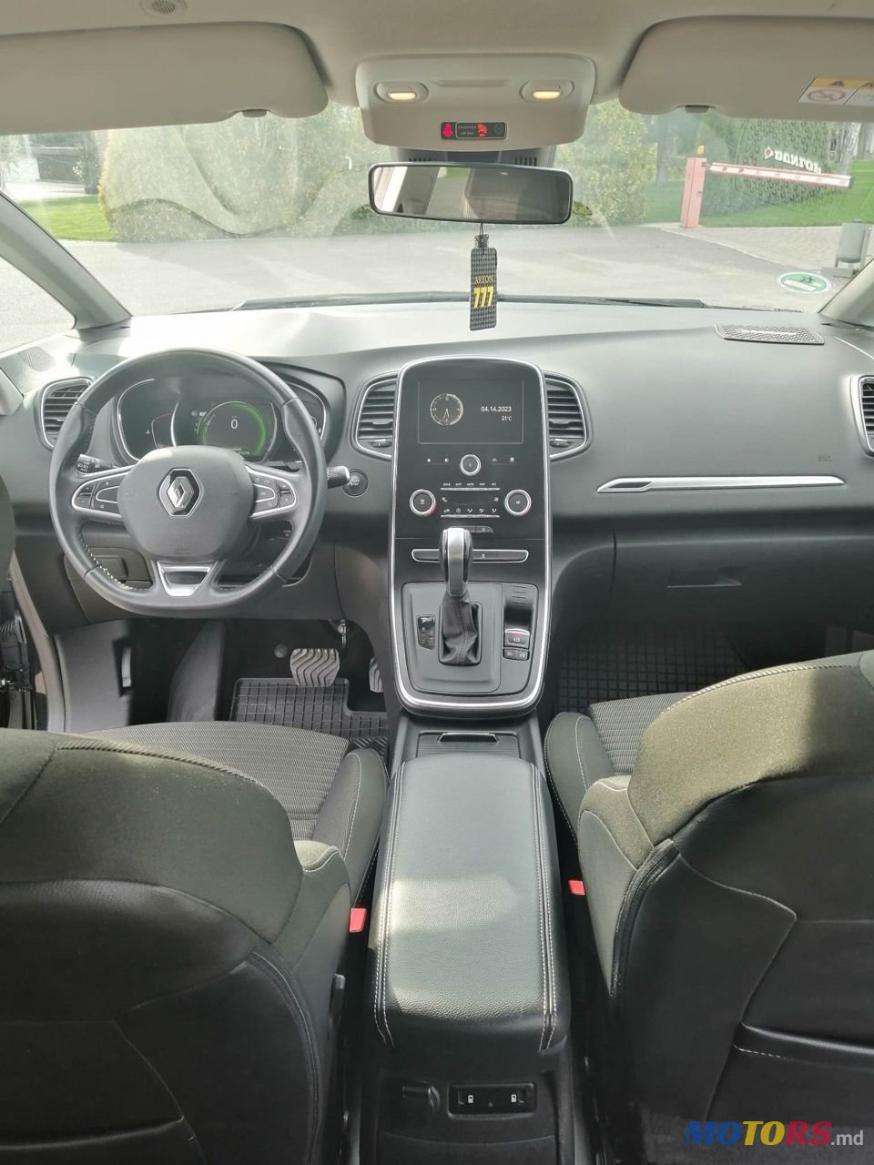 2017' Renault Scenic photo #5