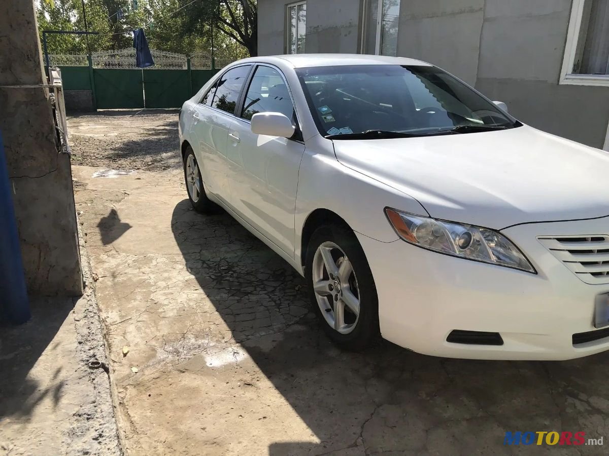 2008' Toyota Camry photo #2