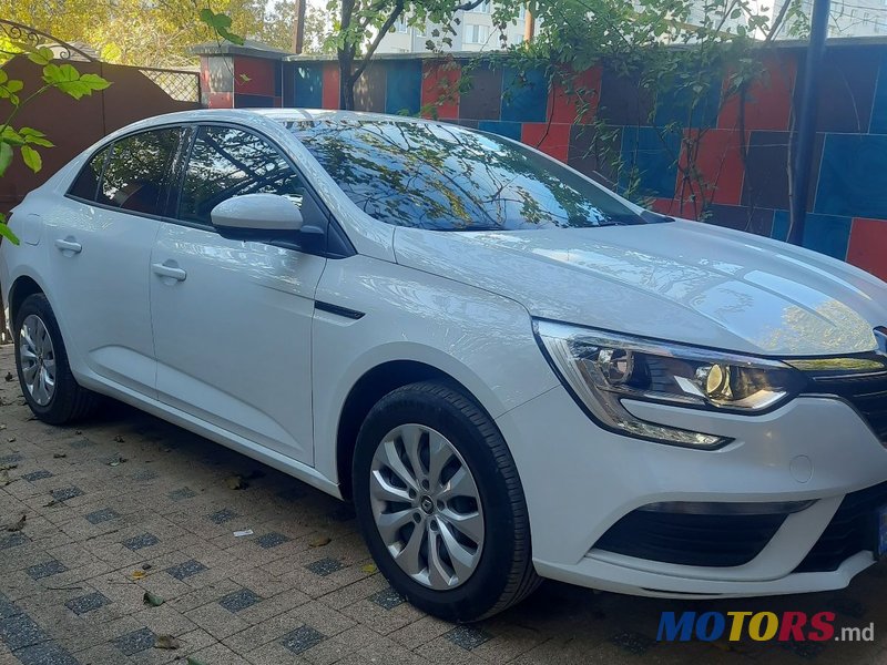 2020' Renault Megane photo #3