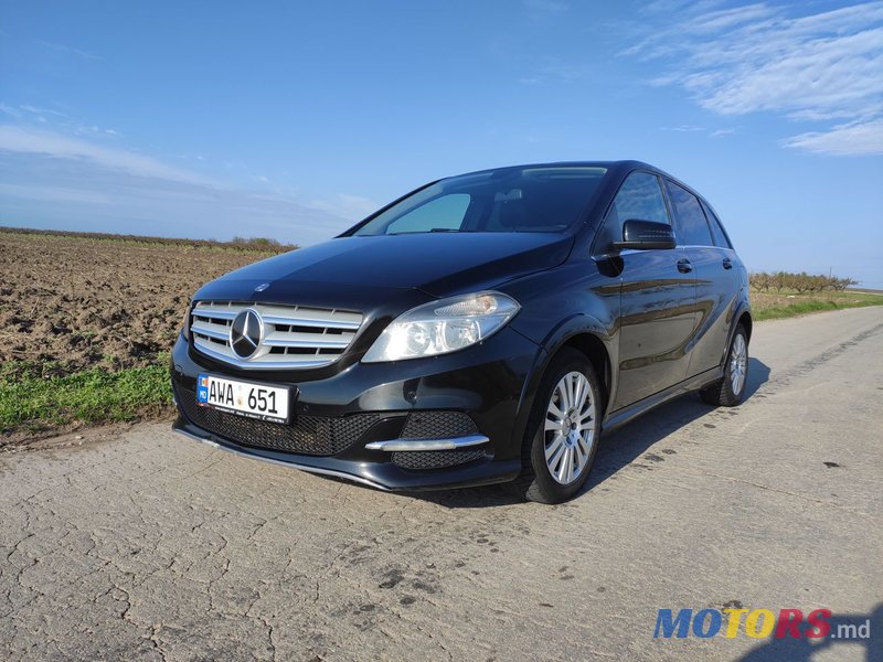 2014' Mercedes-Benz B Класс photo #3