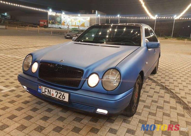 1996' Mercedes-Benz E photo #2