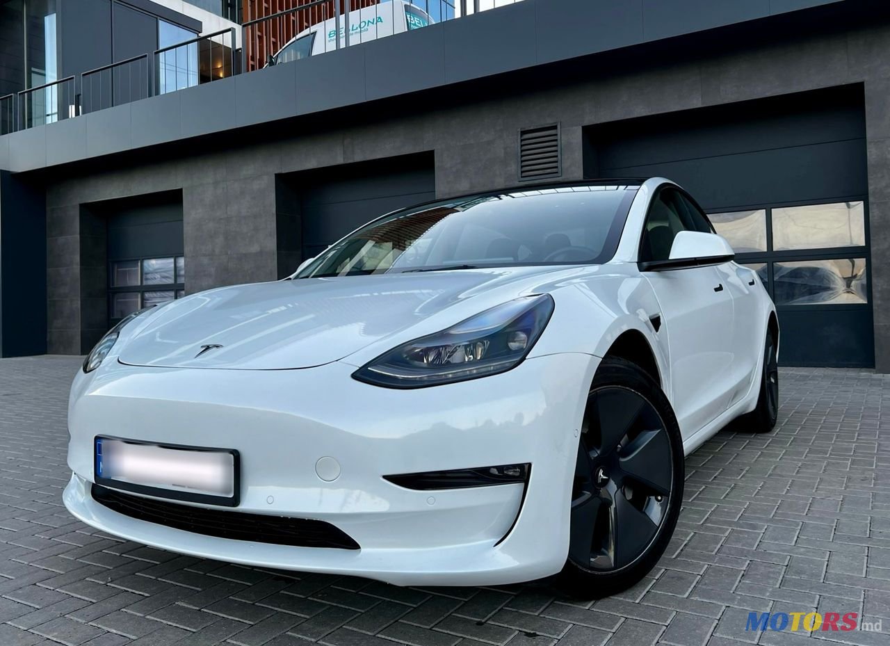 2022' Tesla Model 3 photo #2
