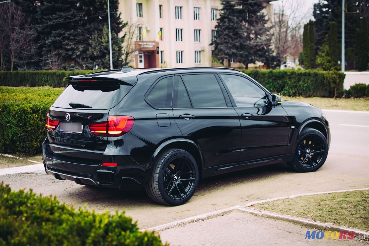 2013' BMW X5 photo #2