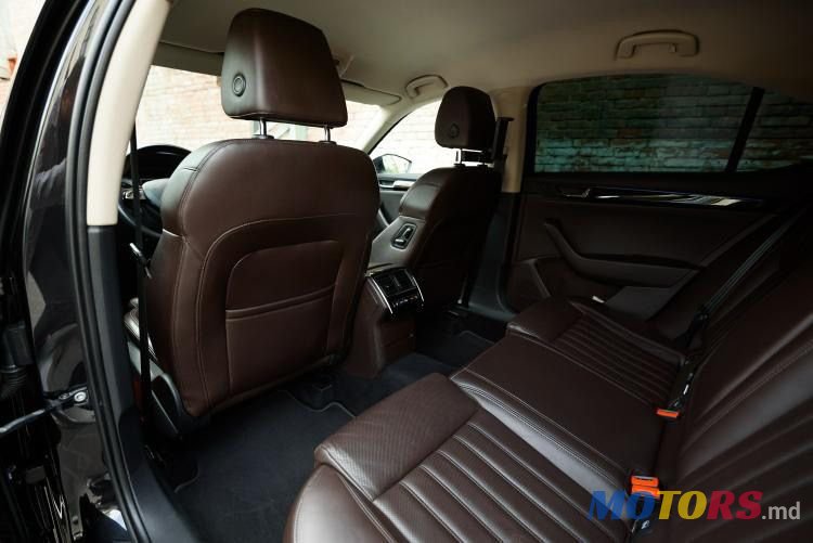 2016' Skoda Superb photo #2