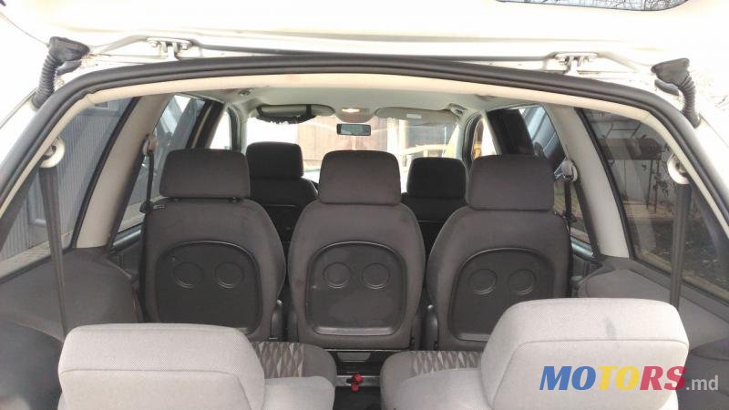 2001' Ford Galaxy photo #5