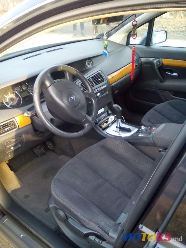 2005' Renault Vel Satis photo #3