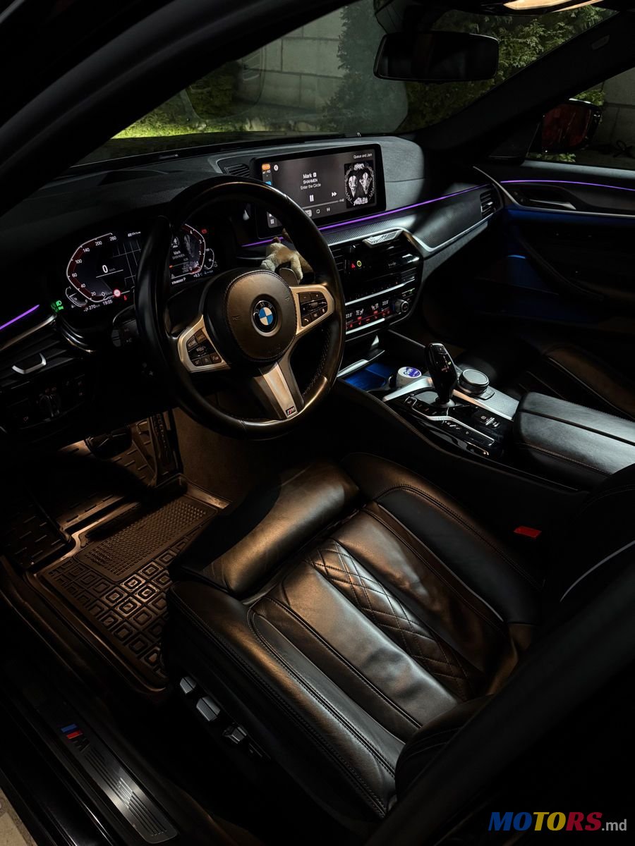 2021' BMW 5 Series photo #4