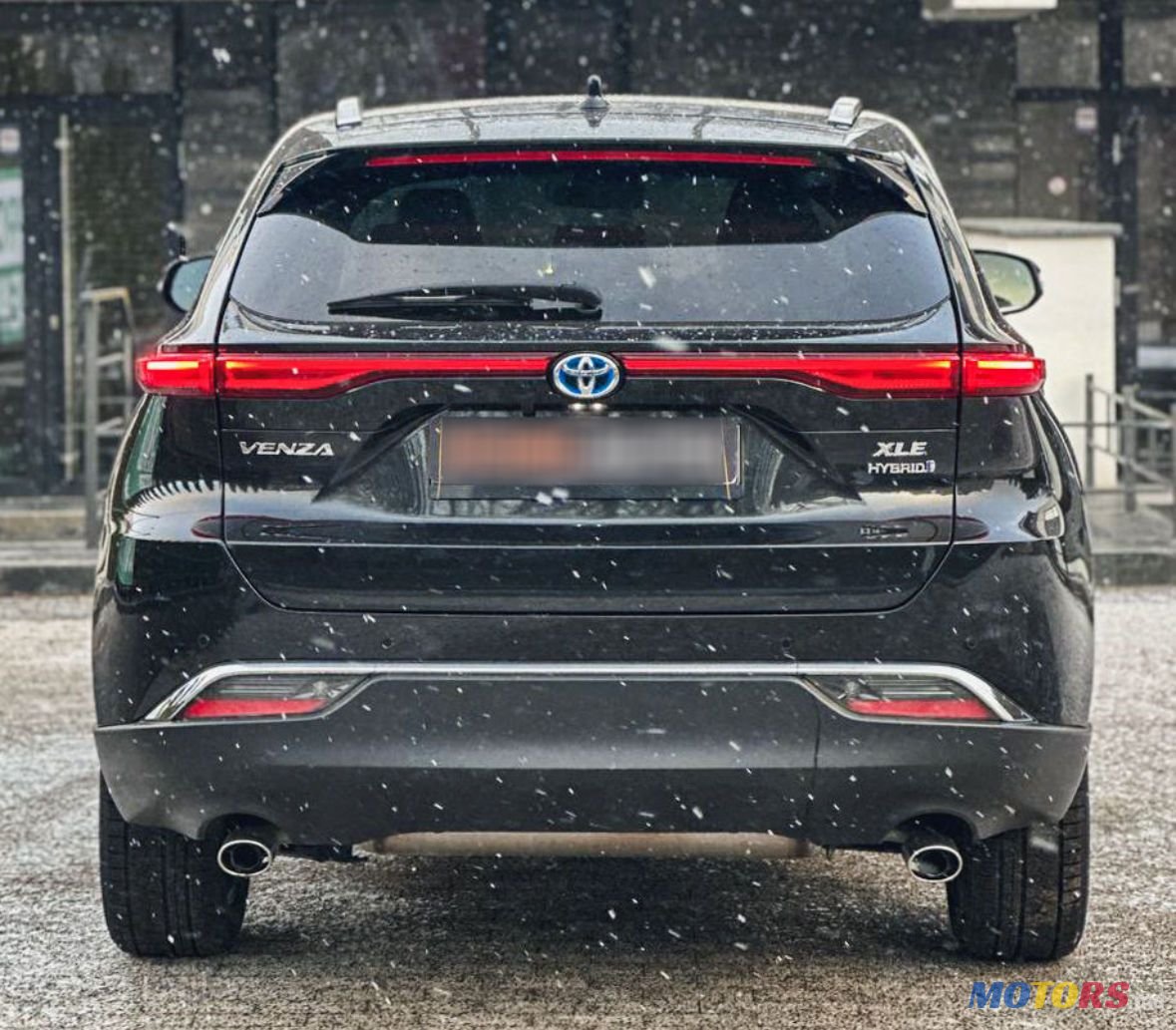 2021' Toyota Venza photo #6