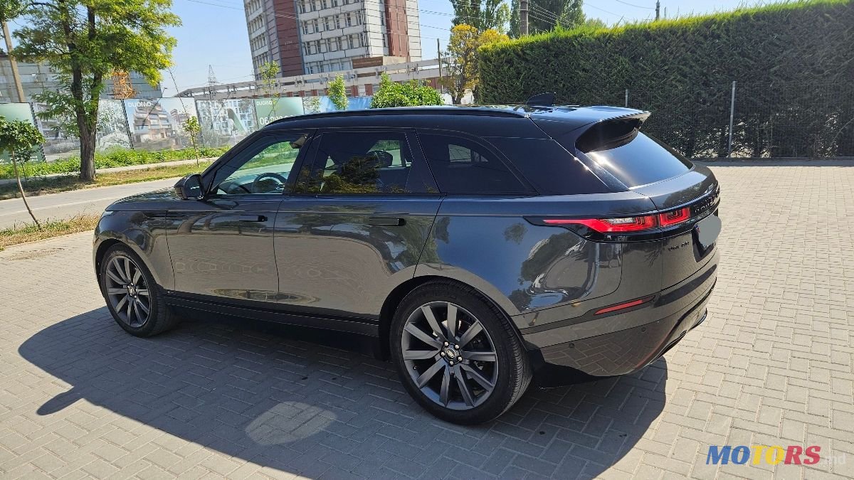 2020' Land Rover Range Rover Velar photo #3