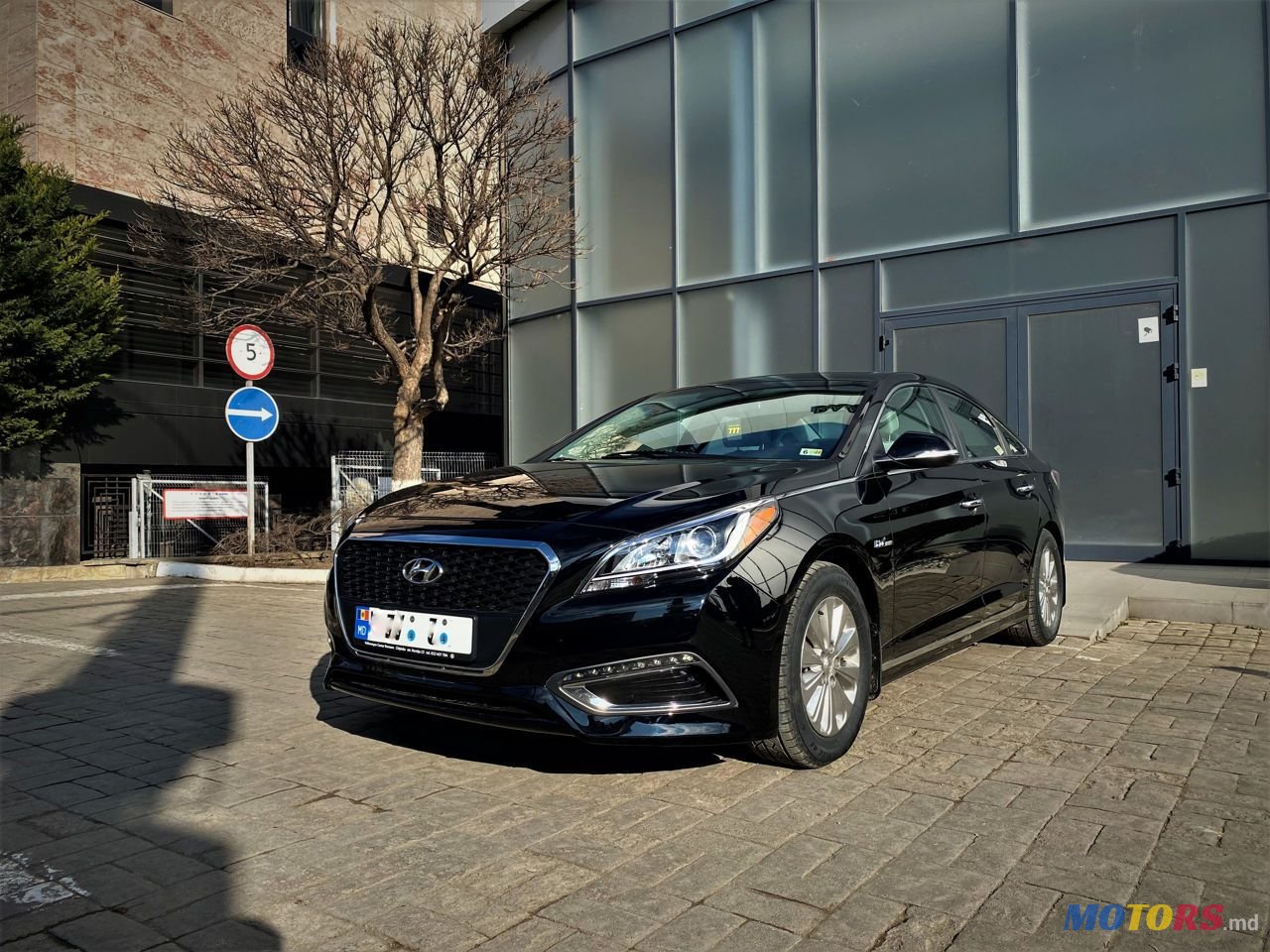 2016' Hyundai Sonata photo #1